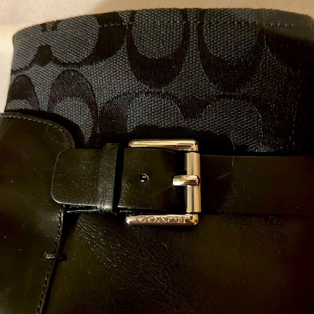 COACH. Black high heels bootie. Size 8.
